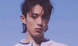 王鹤棣助理爆料视频,揭秘明星幕后生活