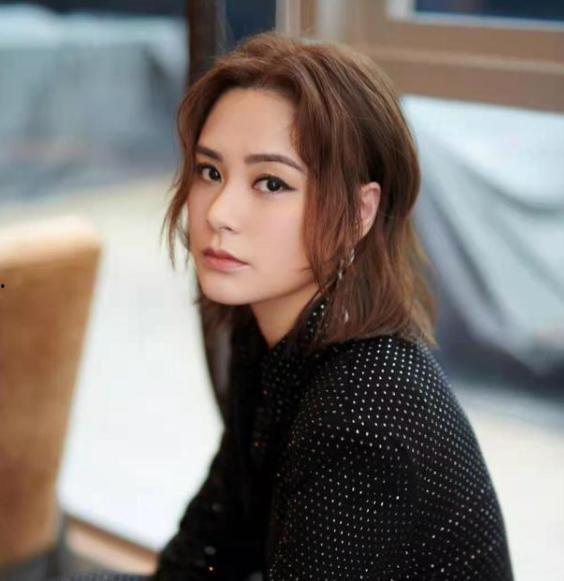 娱乐吃瓜酱原生家庭,揭秘原生家庭背后的故事与影响